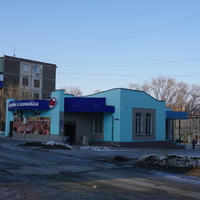 На Кутузова.