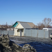 На Новотроицком шоссе.