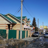 На  Новотроицком шоссе.