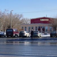 На Новотроицком шоссе.