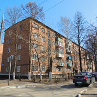 Первомайская улица