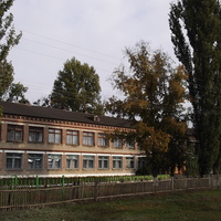 Ветютневская средняя школа.