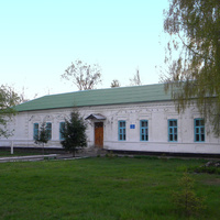 Школа села  Новостроевка-Первая