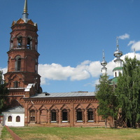 Тихвинская церковь(бывший кинотеатр Октябрь)