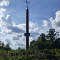 Памятный кресть в честь Вараксарской женской трудовой общины, основанной И.Я. Яковлевым