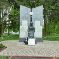 Памятник погибшим в Великой Отечественной войне в Маркушах