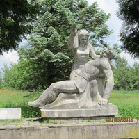 Буянів.Памятник.