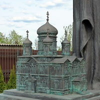 Памятник преподобному Серафиму Саровскому