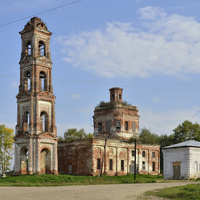Смоленская церковь и часовня.