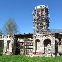 Свято-Троицкая церковь на реставрации