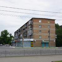 На Краматорской.