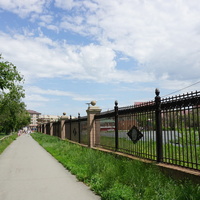 На Краматорской.