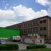 Бывшая швейная фабрика.