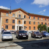 На Чернышёва.