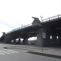 Виадук у Ушаковского моста
