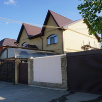 На Елшанской.