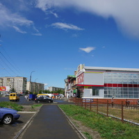 На Комсомольском проспекте.