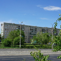 На улице Советской.