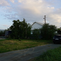 На Ялтинской улице.