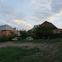 На Ялтинской улице.