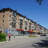 На улице Ленина.