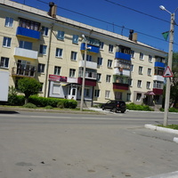 На улице Ленина.