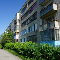 На улице Орской.