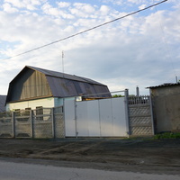 На улице Батумской.