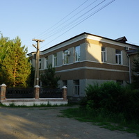 На улице Вокзальной.