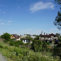 Насыпная дамба и старый город.