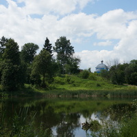 Усадебный пруд в Тарасково, Казанская церковь