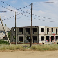 Строящийся дом.