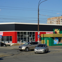 На Добровольского.