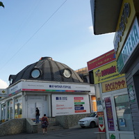 Нефтяников.