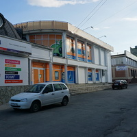 Нефтяников.