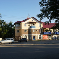 На Краматорской.