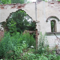 Ликовское, руины старинной усадьбы
