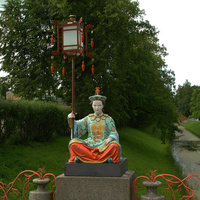 Фигура на Большом Китайском мосту