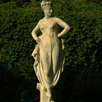 Статуя "Танцовщица"