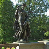 Статуя на Гранитной террасе