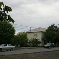 На Новосибирской улице.