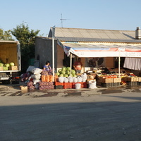 На Короленко.