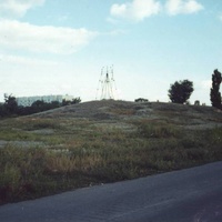 Залишки розкопаного сарматського кургану на околиці Козацького