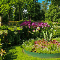 Собственный сад дворца "Коттедж"