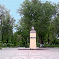 Памятник Буденному