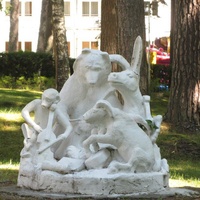 Усть-Нарва, санаторно-куррортная зона, скульптура