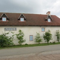 Нарва, вдоль набережной