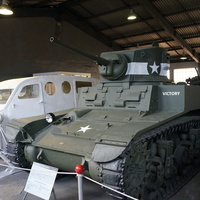 Павильон: Бронированные машины Великобритании, Канады и США