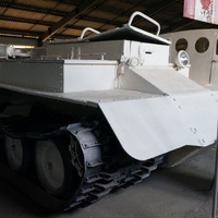 Павильон: Бронированные машины Великобритании, Канады и США