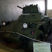 Павильон: Бронированные машины Великобритании, Канады и США